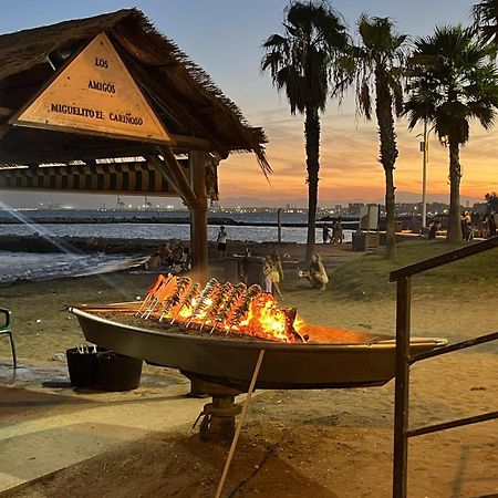 La Casa De La Playa Lejlighed Málaga Eksteriør billede